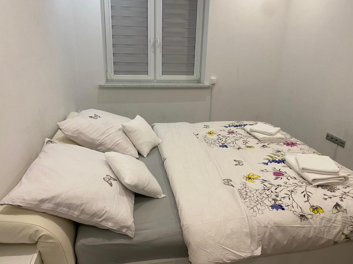 Vip Apartments Krosno Odrzanskie Buitenkant foto